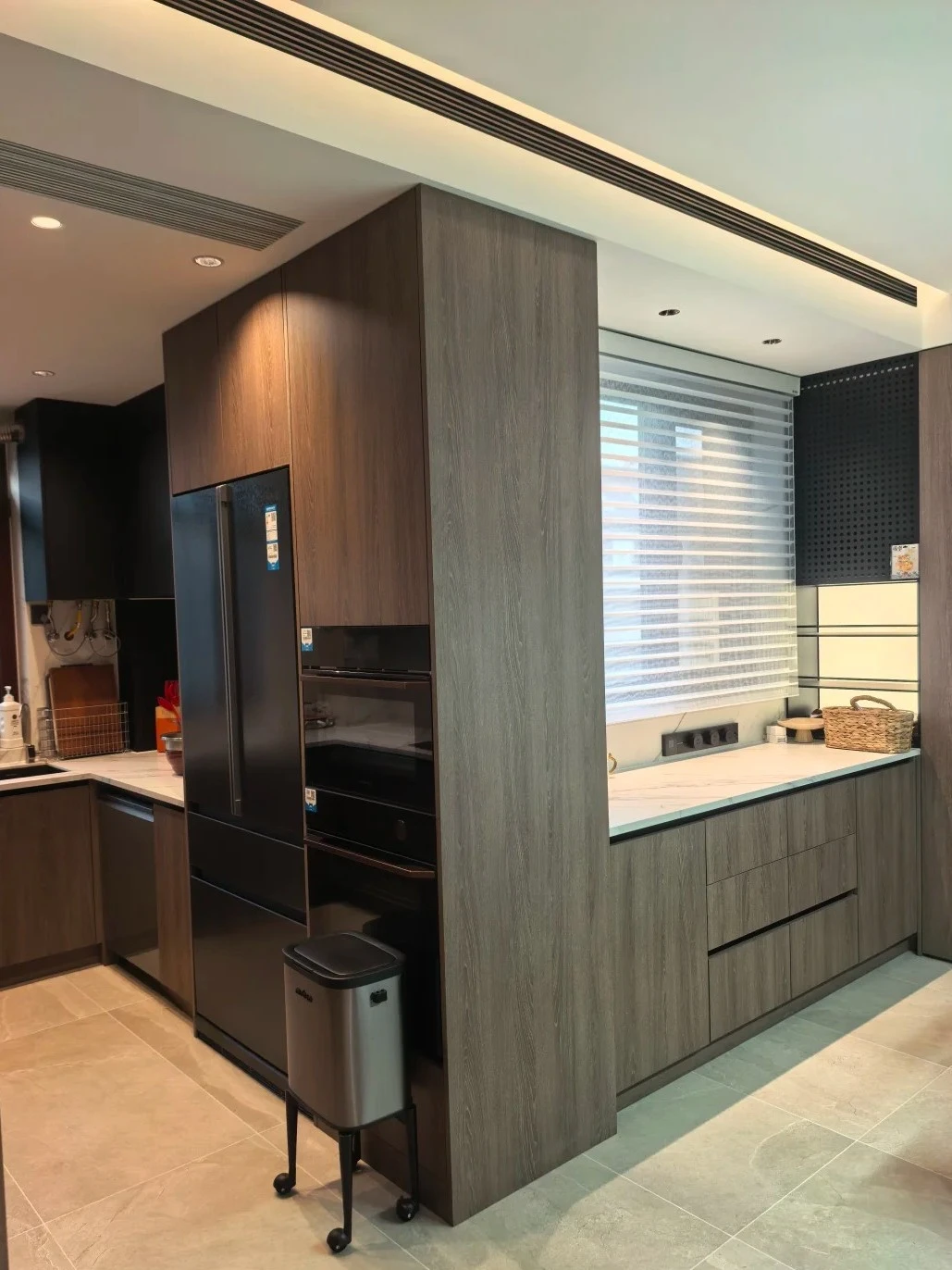 Seamless Sintered Stone Modern Kitchen Seamless Sintered Stone Modern Kitchen